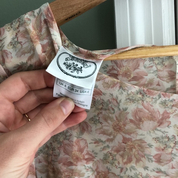 Vintage Laura Ashley Dress - Picture 2 of 6